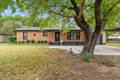127 W Cedar Street, Hurst, TX 76053 - Photo 1