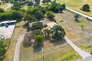 2215 SW Wilshire Blvd, Burleson, TX 76028 - Photo 11