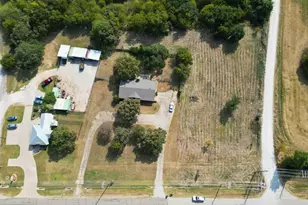 2215 SW Wilshire Blvd, Burleson, TX 76028 - Photo 15