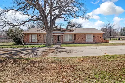 2215 SW Wilshire Boulevard, Burleson, TX 76028 - Photo 17