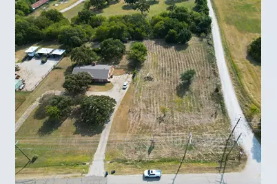 2215 SW Wilshire Boulevard, Burleson, TX 76028 - Photo 9