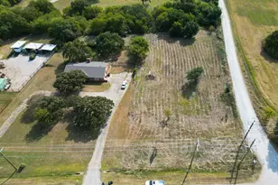 2215 SW Wilshire Blvd, Burleson, TX 76028 - Photo 9