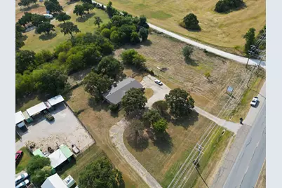 2215 SW Wilshire Boulevard, Burleson, TX 76028 - Photo 7