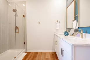 1215 E Beaconsfield Ln, Arlington, TX 76011 - Photo 19