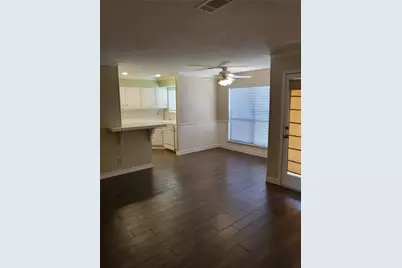 2010 Cloisters Drive #2311, Arlington, TX 76011 - Photo 3