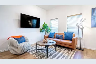 1215 E Beaconsfield Lane #701, Arlington, TX 76011 - Photo 5