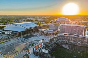 1215 E Beaconsfield Ln, Arlington, TX 76011 - Photo 35