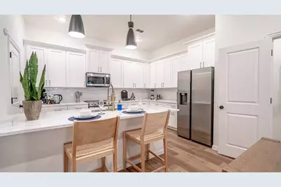 1215 E Beaconsfield Lane #701, Arlington, TX 76011 - Photo 11