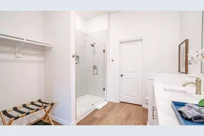 1215 E Beaconsfield Lane #701, Arlington, TX 76011 - Photo 17