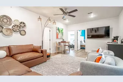 1215 E Beaconsfield Lane #701, Arlington, TX 76011 - Photo 3