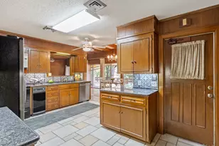 14181 Driftwood Dr, Troy, TX 76579 - Photo 17