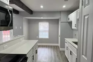 2529 Syracuse Dr, Irving, TX 75062 - Photo 7