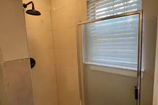 2529 Syracuse Dr, Irving, TX 75062 - Photo 19