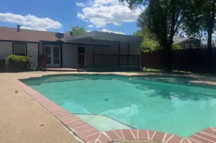 2529 Syracuse Dr, Irving, TX 75062 - Photo 1