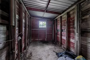 312 Hackney St, Collinsville, TX 76233 - Photo 31