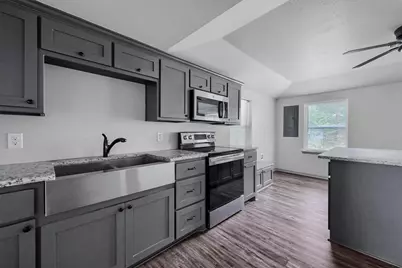 312 Hackney Street, Collinsville, TX 76233 - Photo 17