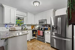 1906 Camellia St, Denton, TX 76205 - Photo 7