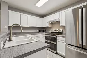 5724 Giddyup Ln, Fort Worth, TX 76179 - Photo 9