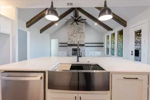 1017 Paradise Pkwy, Poolville, TX 76487 - Photo 11