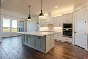 1017 Paradise Pkwy, Poolville, TX 76487 - Photo 7