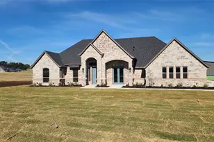 1017 Paradise Pkwy, Poolville, TX 76487 - Photo 1