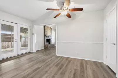 1130 Woodrow Drive, Lewisville, TX 75067 - Photo 21