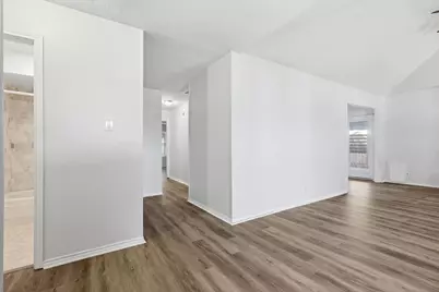 1130 Woodrow Drive, Lewisville, TX 75067 - Photo 7