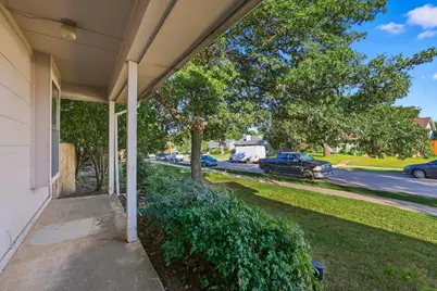 1130 Woodrow Drive, Lewisville, TX 75067 - Photo 5