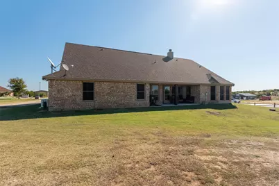 109 Highland Hills Boulevard, Decatur, TX 76234 - Photo 31