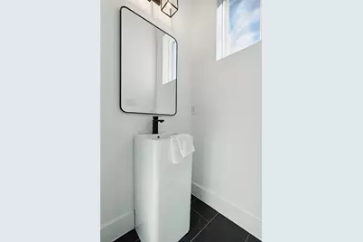 426 Melba Street #104, Dallas, TX 75208 - Photo 9