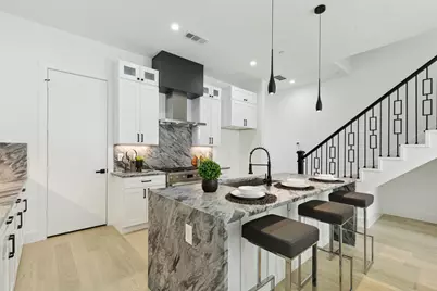 426 Melba Street #104, Dallas, TX 75208 - Photo 3