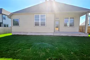 8005 Townsend Dr, Waco, TX 76708 - Photo 11