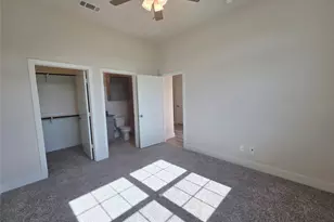 8005 Townsend Dr, Waco, TX 76708 - Photo 7