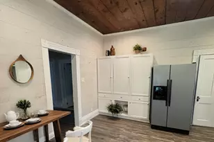 1109 W Main St, Denison, TX 75020 - Photo 7