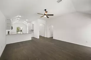 10341 Tapioca St, Fort Worth, TX 76036 - Photo 11