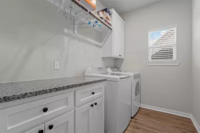 913 Day Star Drive, Hewitt, TX 76643 - Photo 13