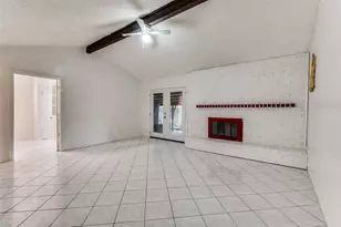 708 Thomas Chapel Dr, Arlington, TX 76014 - Photo 3