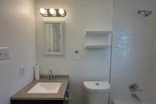 1202 Valley View Dr, Arlington, TX 76010 - Photo 9