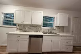 1202 Valley View Dr, Arlington, TX 76010 - Photo 17