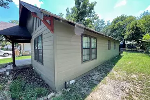 950 N McCart St, Stephenville, TX 76401 - Photo 3