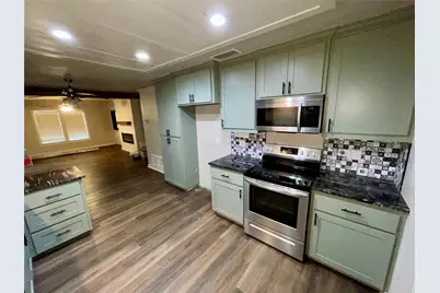 950 N McCart Street, Stephenville, TX 76401 - Photo 7