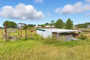 1170 Harmony Cir, Weatherford, TX 76087 - Photo 39