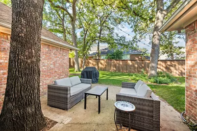 2824 Timber Hill Drive, Grapevine, TX 76051 - Photo 5