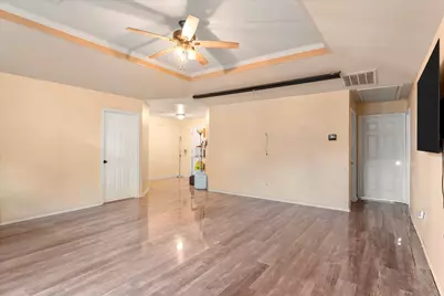 316 Coral Reef Street, Gun Barrel City, TX 75156 - Photo 9