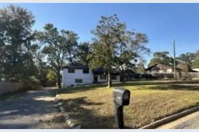 201 N Meadowbrook Drive, Overton, TX 75684 - Photo 1