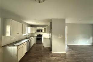 201 N Meadowbrook Dr, Overton, TX 75684 - Photo 5