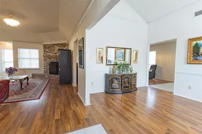 8518 Bridgewater Drive, Rowlett, TX 75088 - Photo 7