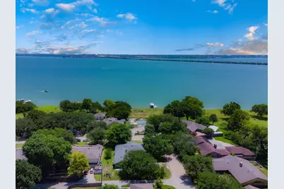 8518 Bridgewater Drive, Rowlett, TX 75088 - Photo 5