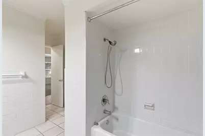 5818 E University Boulevard #239, Dallas, TX 75206 - Photo 23