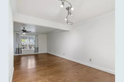 5818 E University Boulevard #239, Dallas, TX 75206 - Photo 7